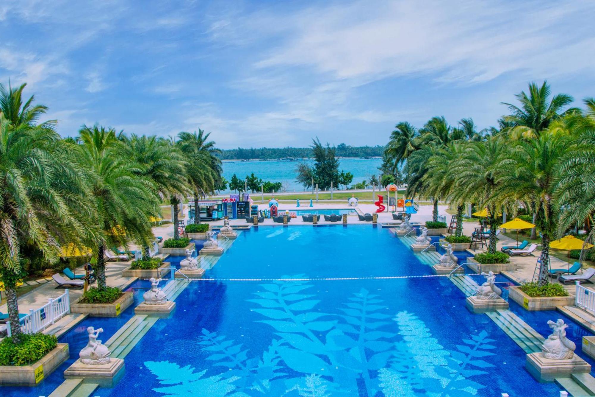 Wyndham Grand Plaza Royale Wenchang Экстерьер фото