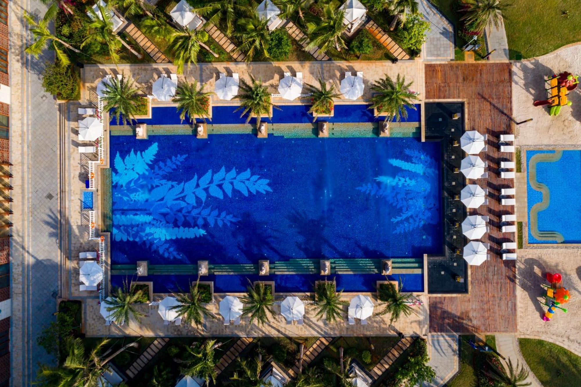 Wyndham Grand Plaza Royale Wenchang Экстерьер фото