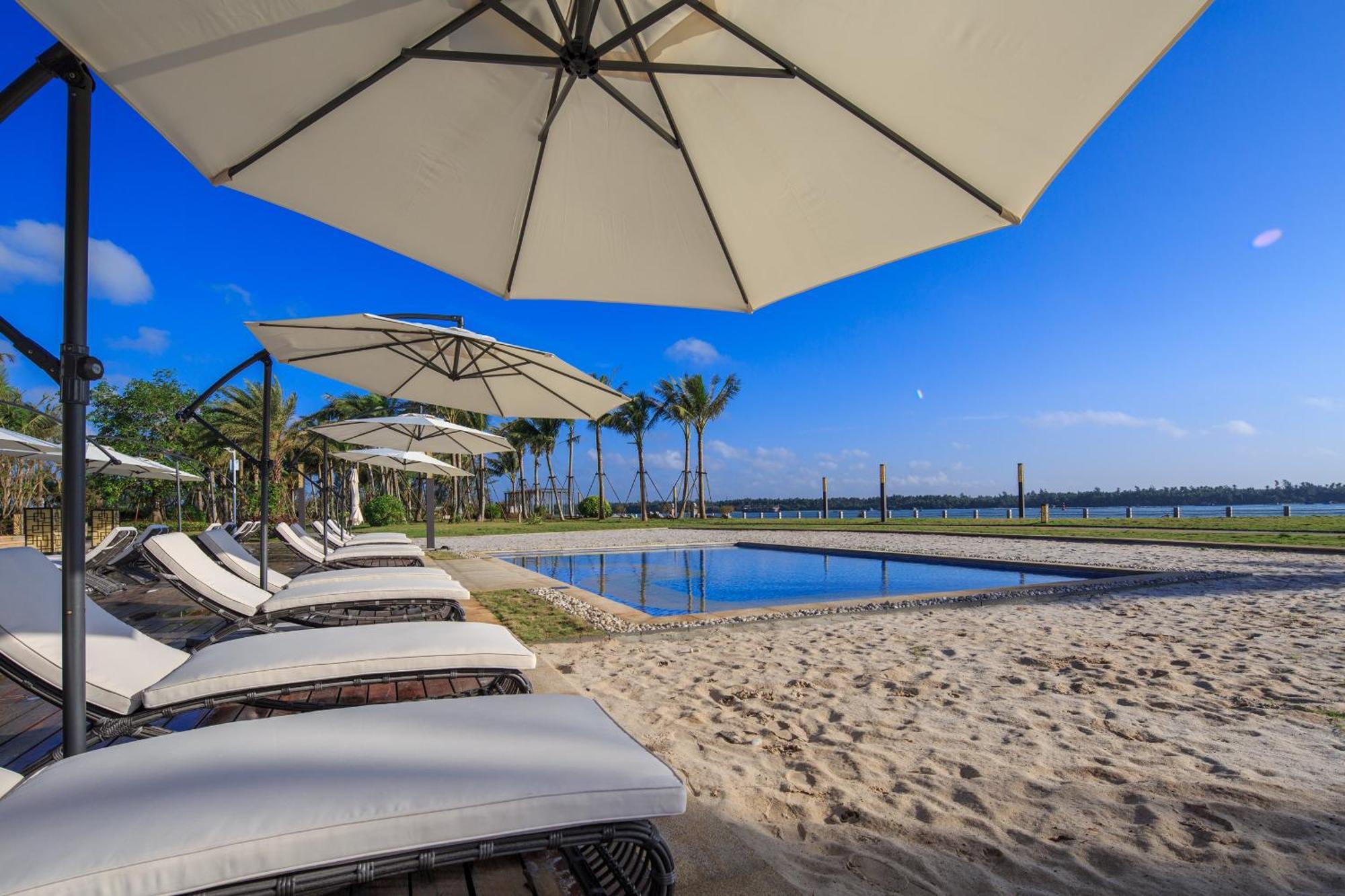 Wyndham Grand Plaza Royale Wenchang Экстерьер фото