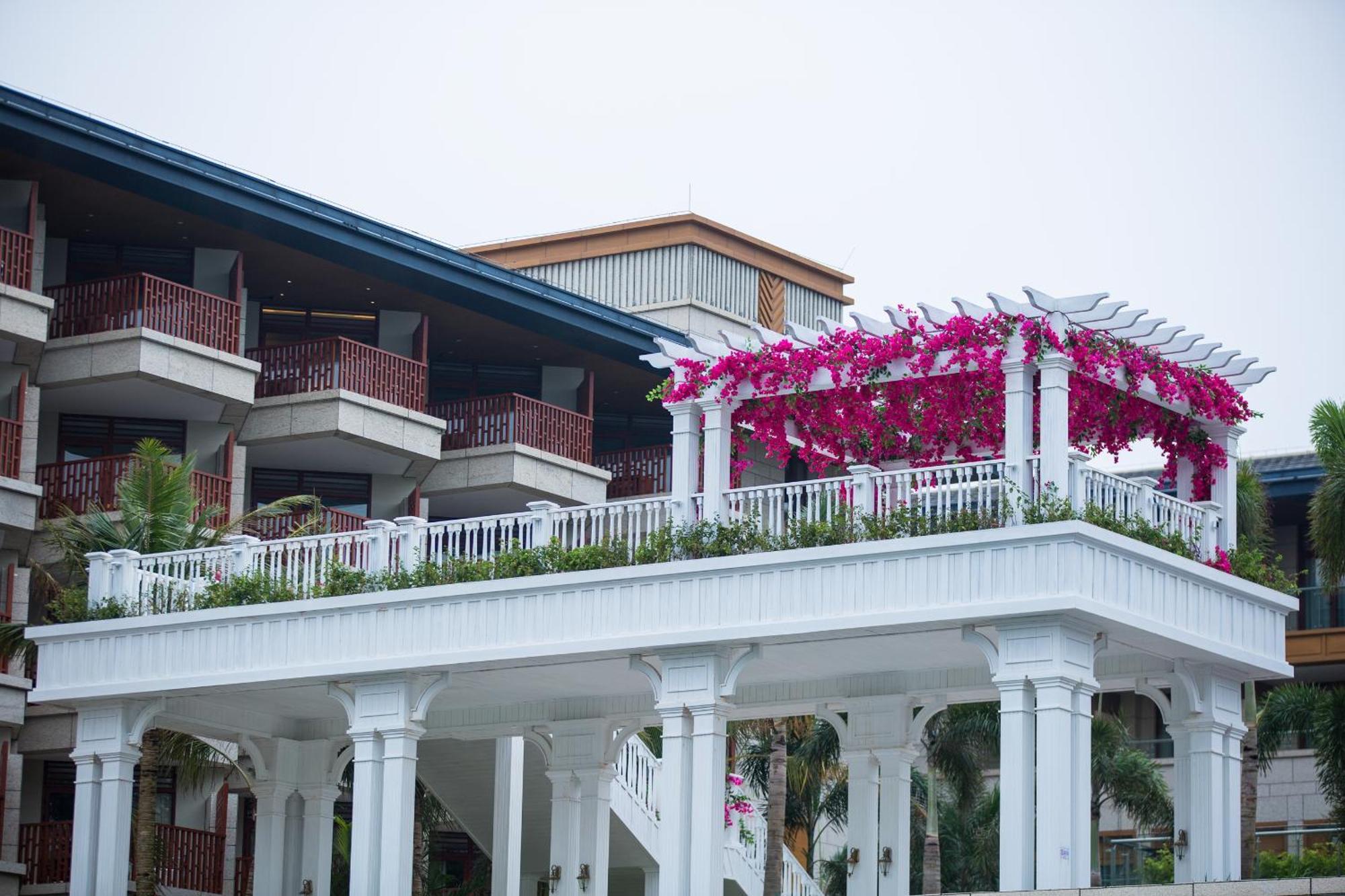 Wyndham Grand Plaza Royale Wenchang Экстерьер фото