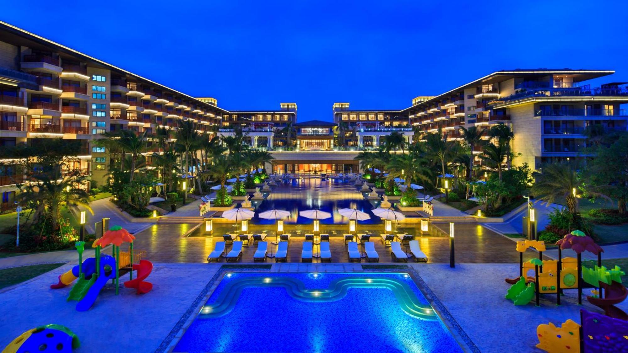 Wyndham Grand Plaza Royale Wenchang Экстерьер фото