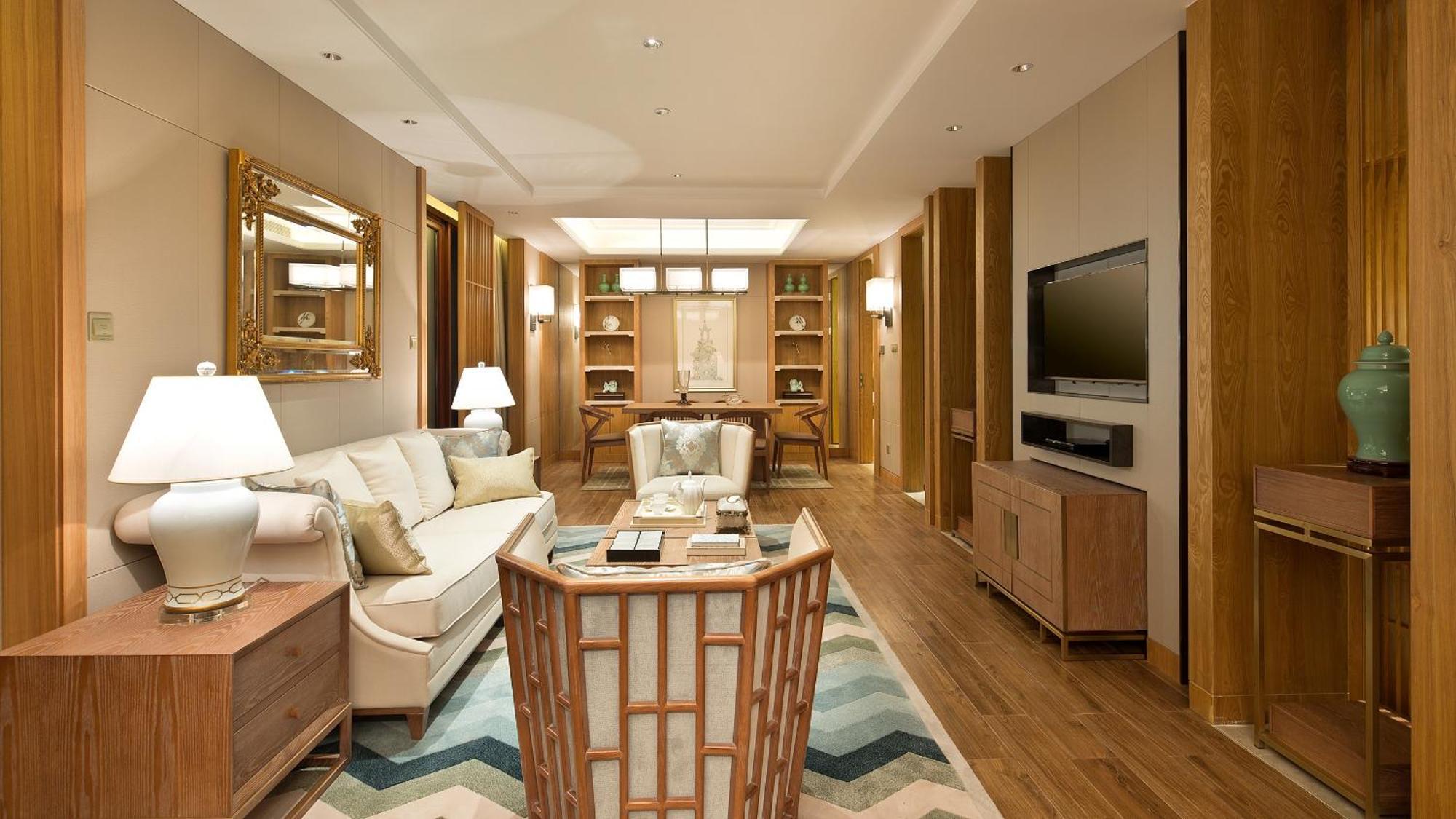 Wyndham Grand Plaza Royale Wenchang Экстерьер фото