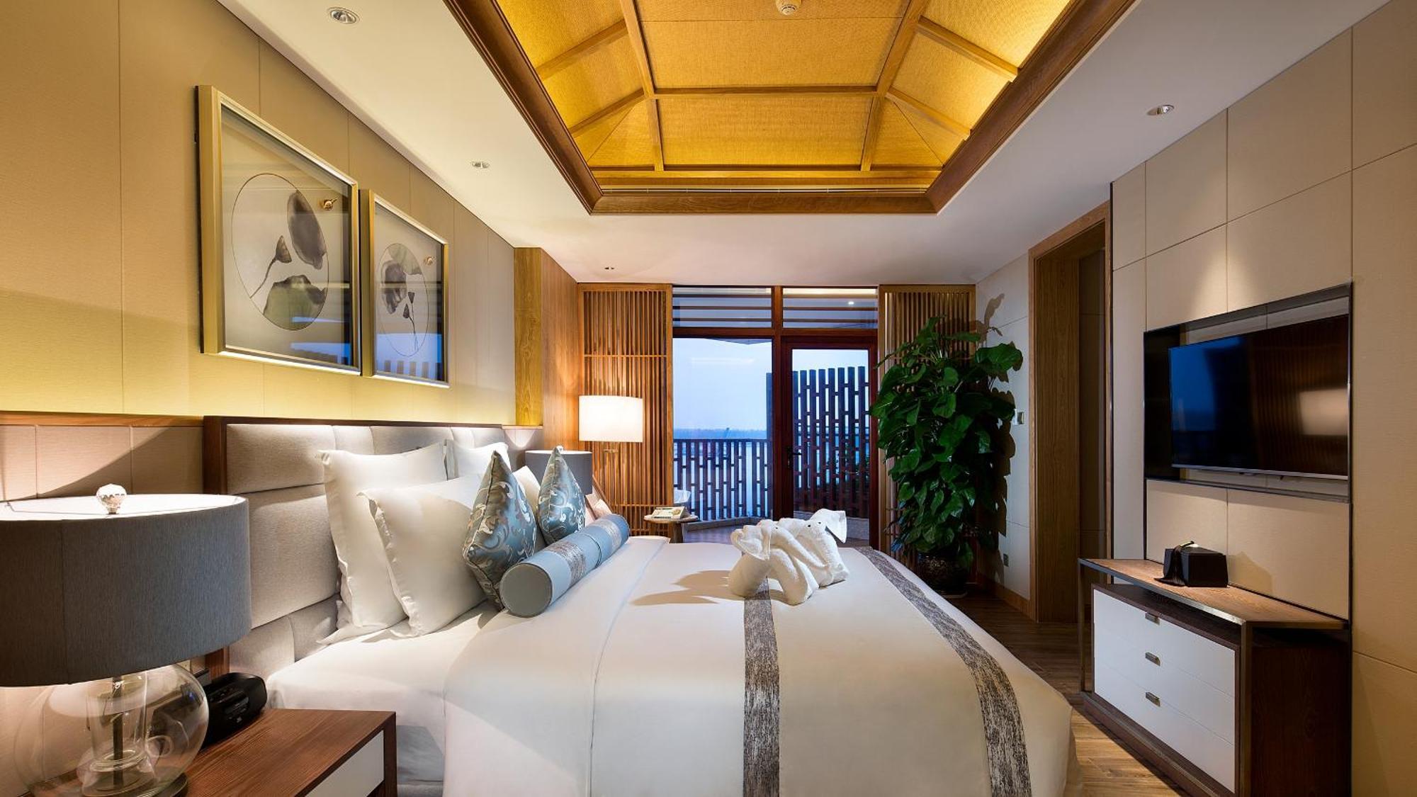 Wyndham Grand Plaza Royale Wenchang Экстерьер фото